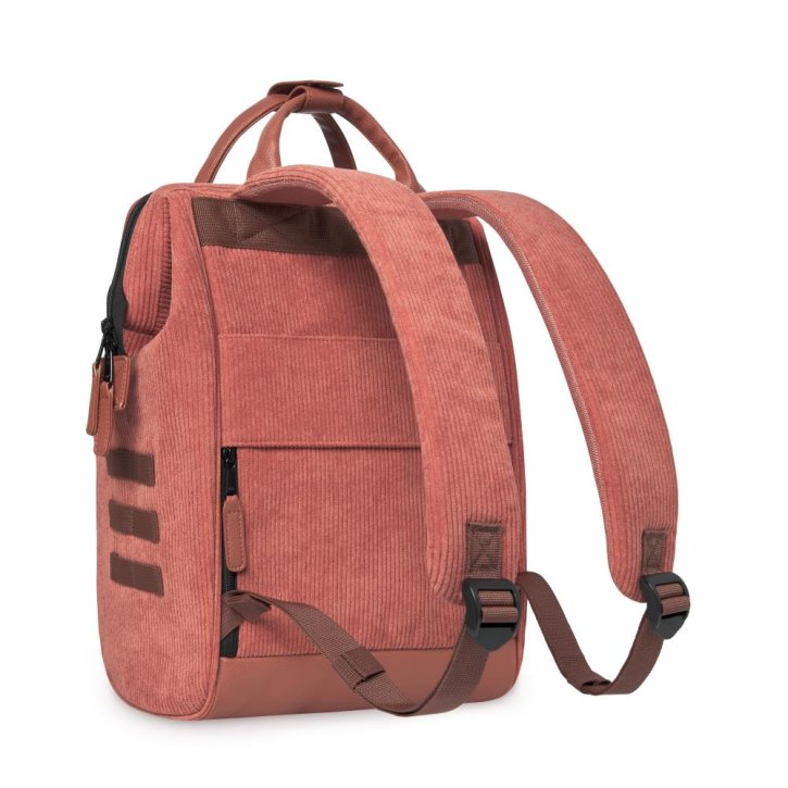 CABAIA Adventurer M Newcastle